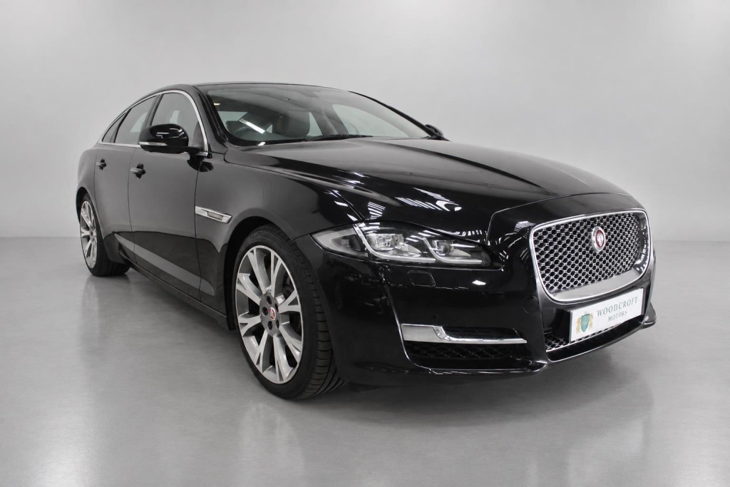 2017 Jaguar XJ